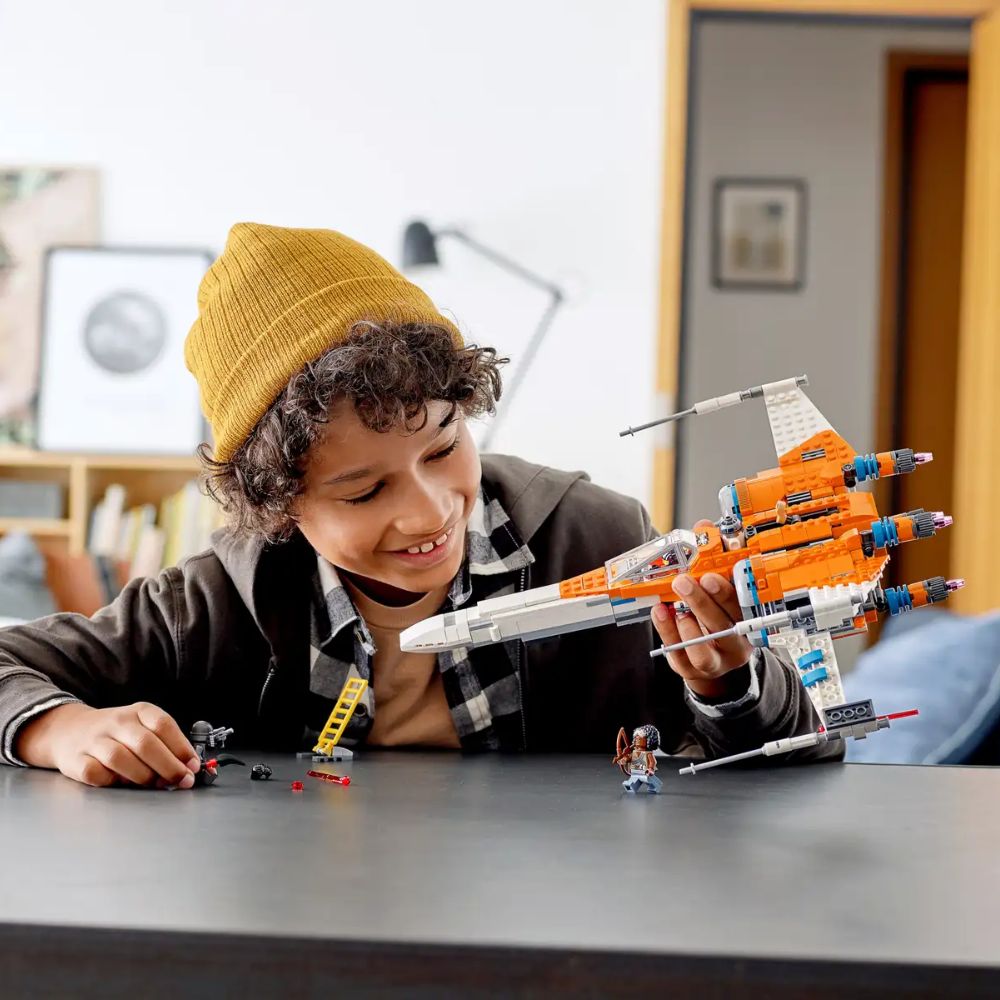 LEGO Star wars - Chasseur X-Wing de Poe Dameron