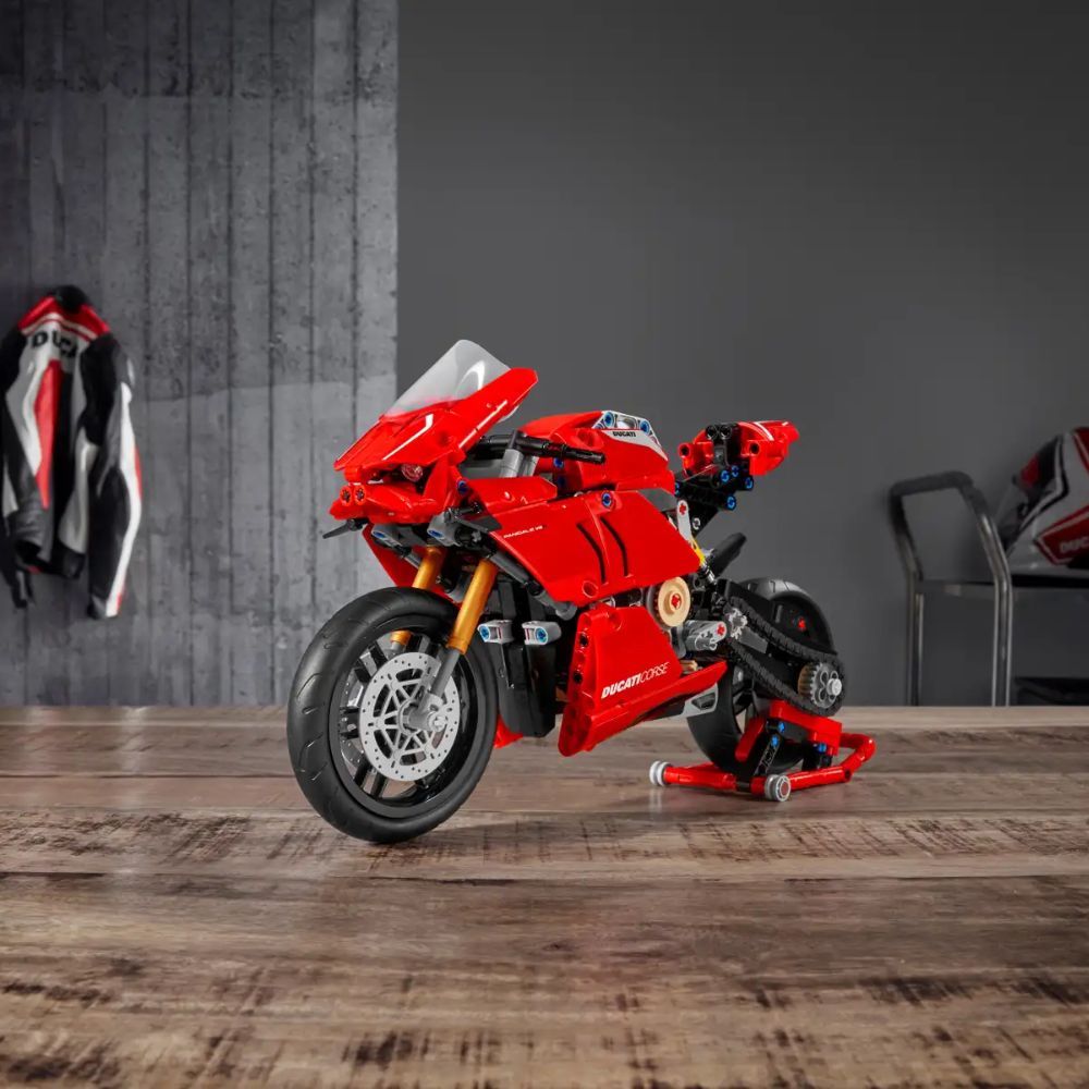 LEGO Technic – Ducati Panigale V4 R